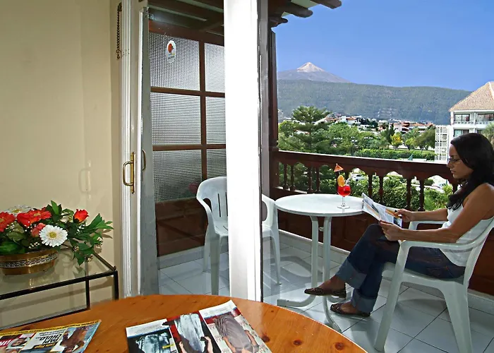 Coral Teide Mar Aparthotel 3*